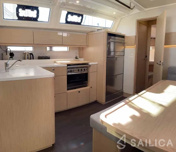 Bavaria Cruiser 46 Style - Yacht Charter Sailica