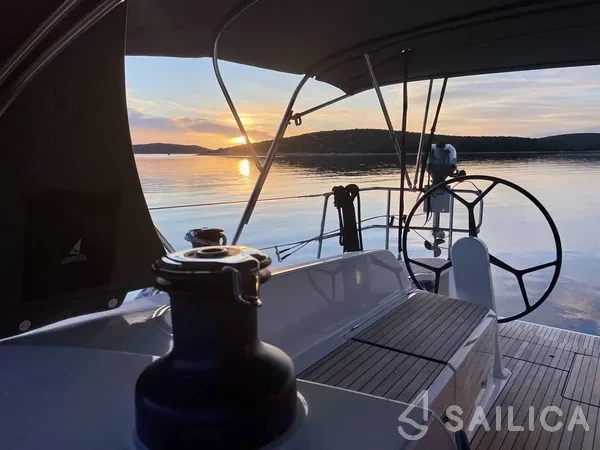 Bavaria Cruiser 46 Style - Yacht Charter Sailica