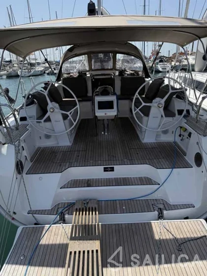 Bavaria Cruiser 46 Style - Yacht Charter Sailica