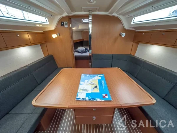 Bavaria 37 Cruiser - Yacht Charter Sailica
