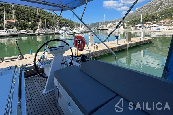 Oceanis 46.1 - Yacht Charter Sailica