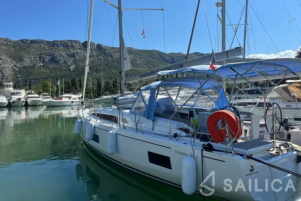 Oceanis 46.1 - Yacht Charter Sailica