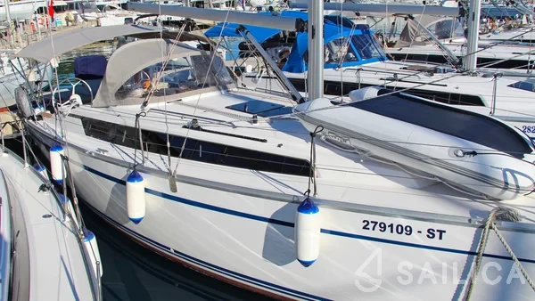 Bavaria 34 Cruiser - Yacht Charter Sailica