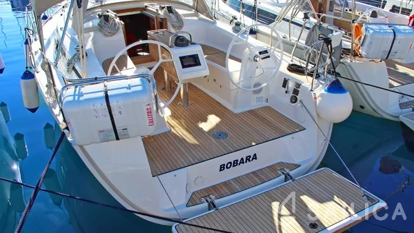 Bavaria 34 Cruiser - Yacht Charter Sailica