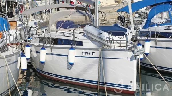 Bavaria 34 Cruiser - Yacht Charter Sailica