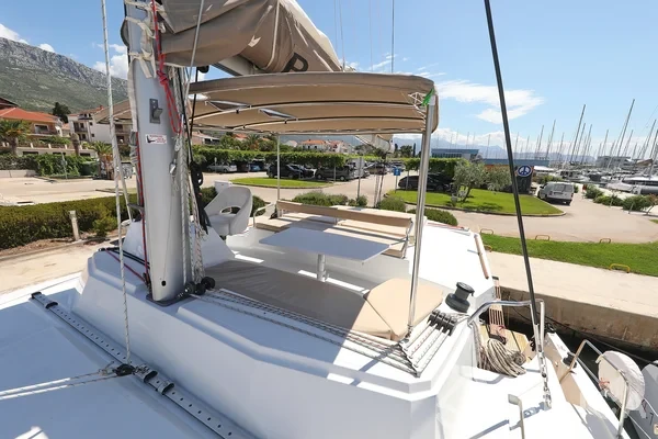 Bali 4.3 - Yacht Charter Sailica