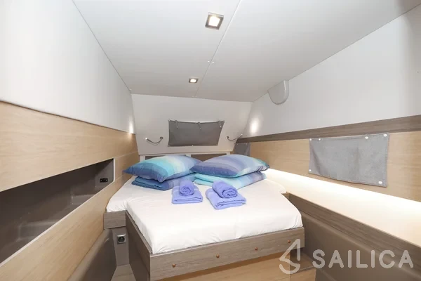 Bali 4.3 - Yacht Charter Sailica