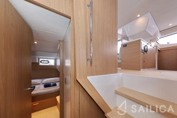 Bali 4.4 - Yacht Charter Sailica