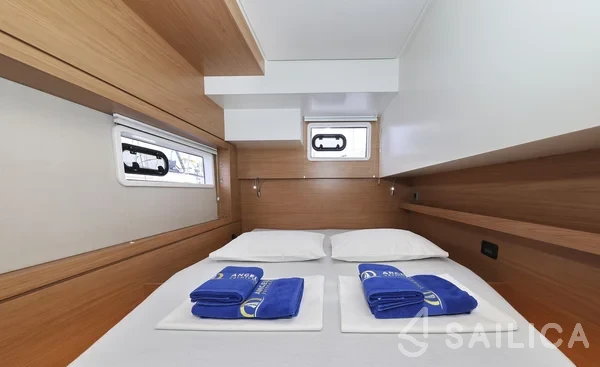 Bali 4.4 - Yacht Charter Sailica