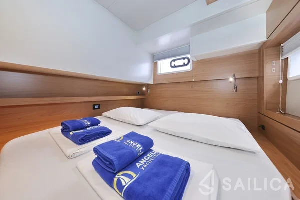 Bali 4.4 - Yacht Charter Sailica