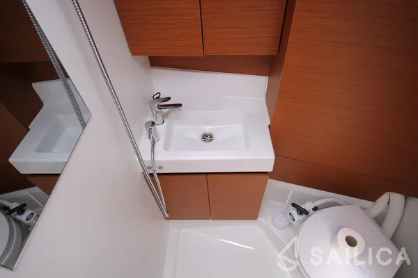 Sun Odyssey 380 - Yacht Charter Sailica