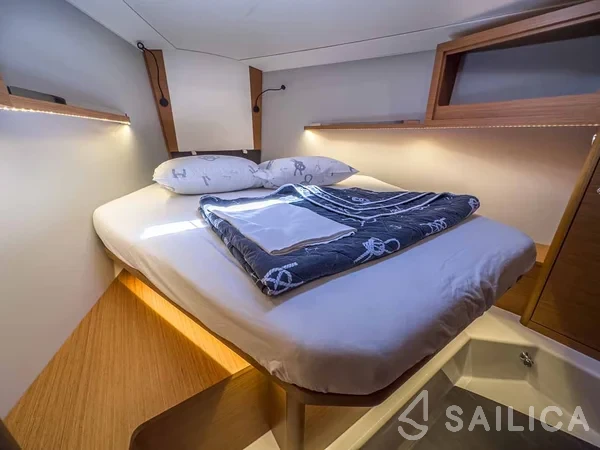 Dufour 37 - Yacht Charter Sailica