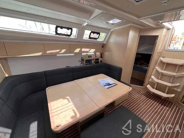 Bavaria 46 Cruiser - Yacht Charter Sailica
