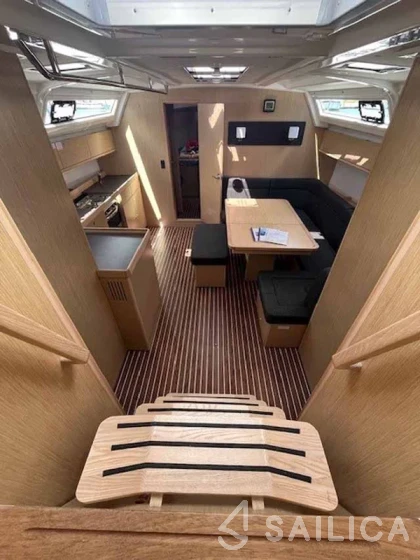Bavaria 46 Cruiser - Yacht Charter Sailica