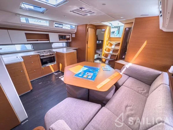 Dufour 44 - Yacht Charter Sailica