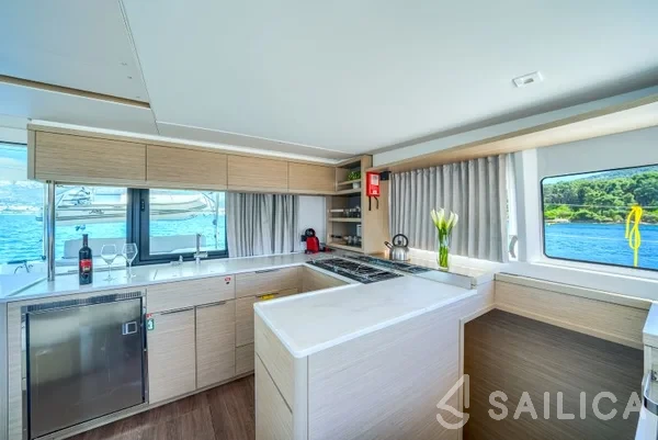 Lagoon 46  - Yacht Charter Sailica