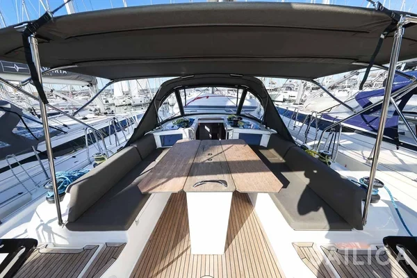 Dufour 44 - Yacht Charter Sailica