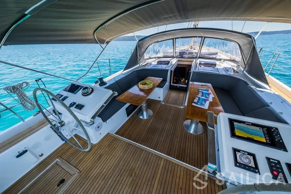 Hanse 588 - Yacht Charter Sailica