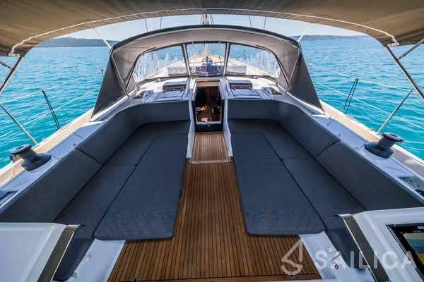 Hanse 588 - Yacht Charter Sailica