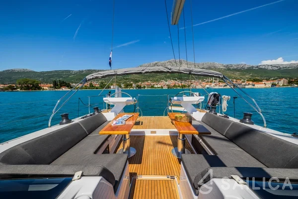 Hanse 588 - Yacht Charter Sailica