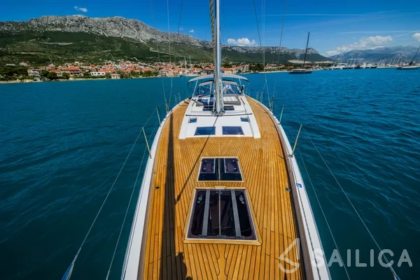 Hanse 588 - Yacht Charter Sailica