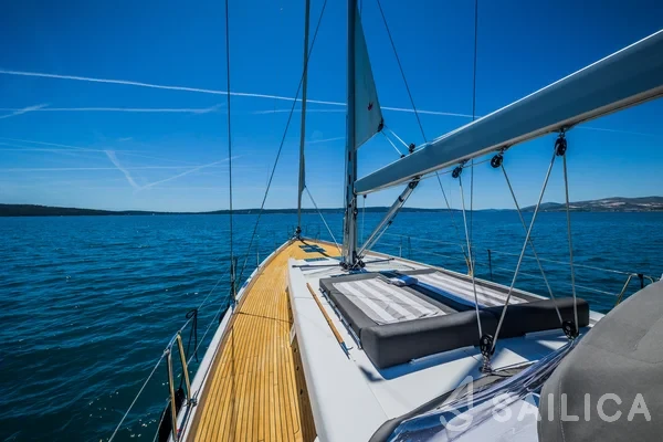 Hanse 588 - Yacht Charter Sailica
