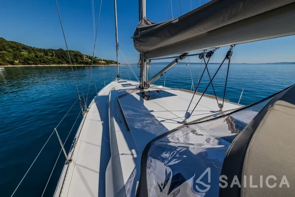 Hanse 510 - Yacht Charter Sailica