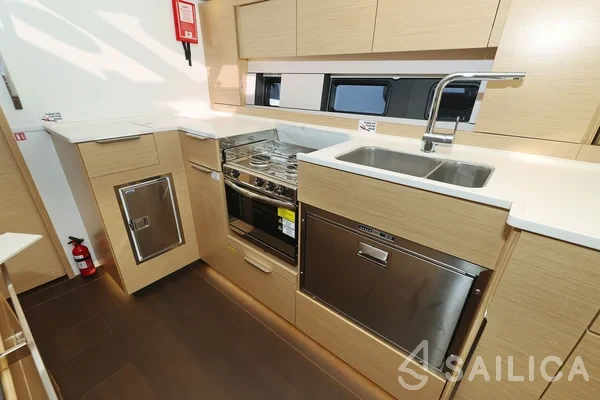 Hanse 510 - Yacht Charter Sailica