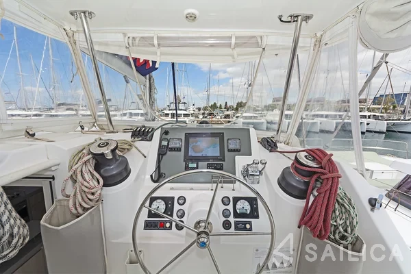 Leopard 48 - Yacht Charter Sailica