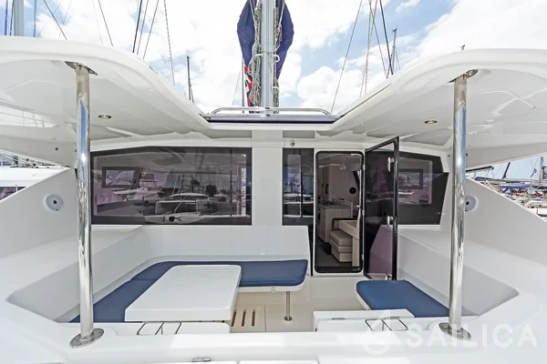 Leopard 48 - Yacht Charter Sailica