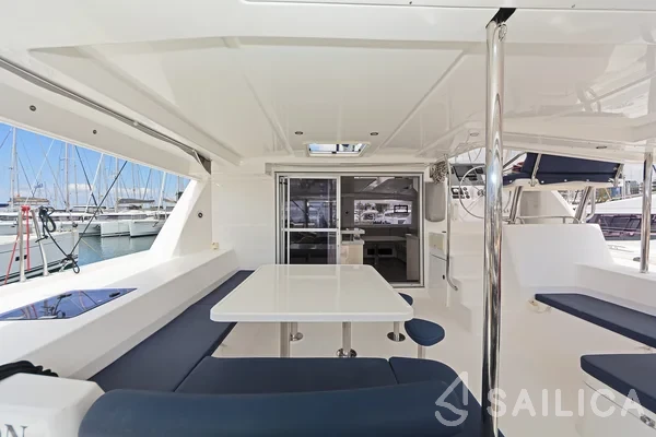 Leopard 48 - Yacht Charter Sailica