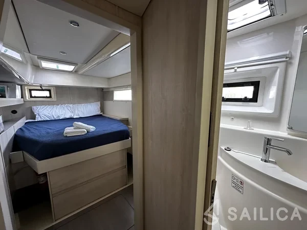 Leopard 48 - Yacht Charter Sailica