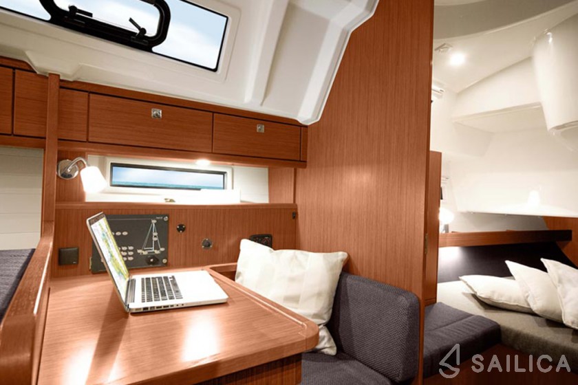 Bavaria Cruiser 41 - Yacht Charter Sailica