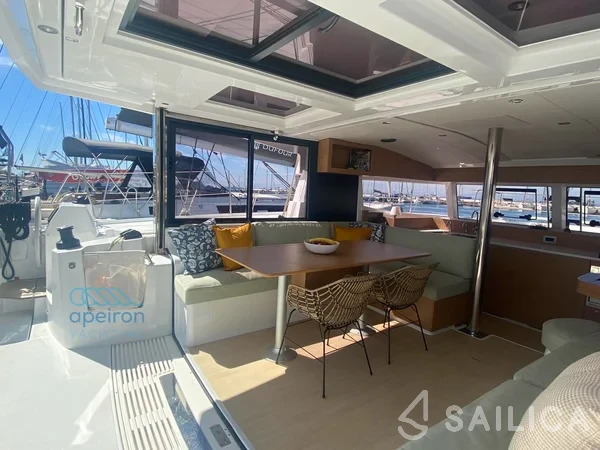 Bali Catsmart - Yacht Charter Sailica