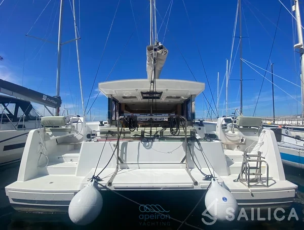 Bali Catsmart - Yacht Charter Sailica