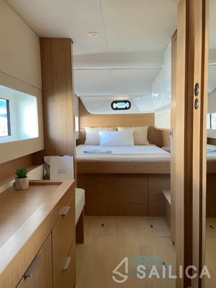 Bali Catsmart - Yacht Charter Sailica