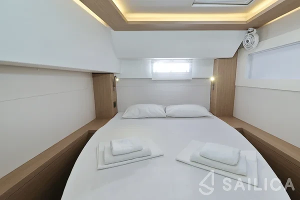 Lagoon 46  - Yacht Charter Sailica