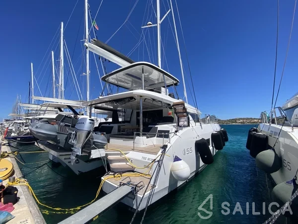Lagoon 55 - Yacht Charter Sailica