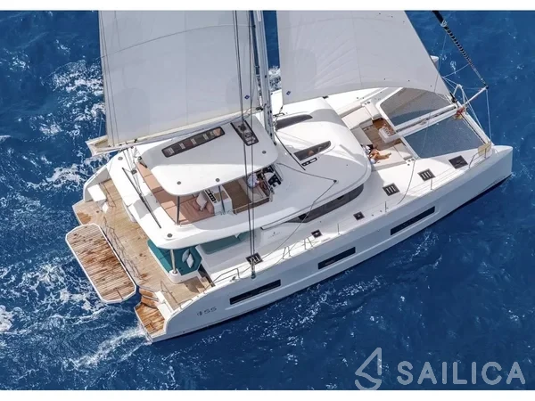 Lagoon 55 - Yacht Charter Sailica