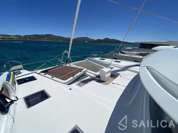 Lagoon 55 - Yacht Charter Sailica