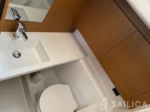 First 44 - Yacht Charter Sailica