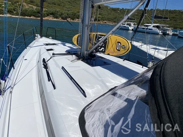 First 44 - Yacht Charter Sailica