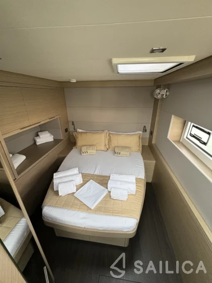 Lagoon 55 - Yacht Charter Sailica