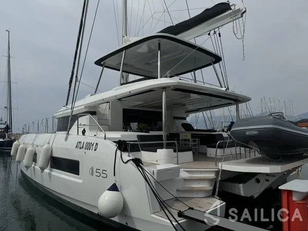 Lagoon 55 - Yacht Charter Sailica