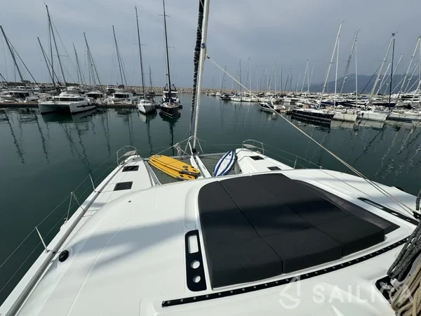 Lagoon 55 - Yacht Charter Sailica