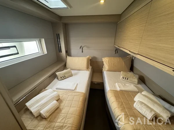 Lagoon 55 - Yacht Charter Sailica