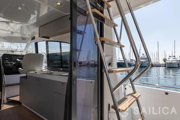 Antares 11 Fly - Yacht Charter Sailica