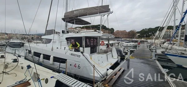 Bali 4.8  - Yacht Charter Sailica