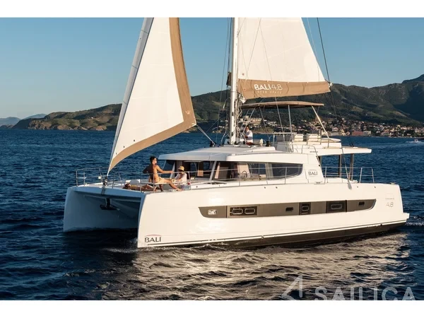 Bali 4.8  - Yacht Charter Sailica