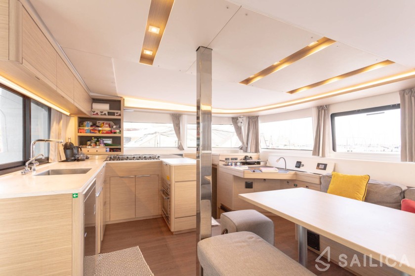 Lagoon 46  - Yacht Charter Sailica